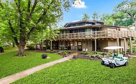 Early Check In- Late Check Out Free Day! Vacation Rental Lake Geneva  United States Of America